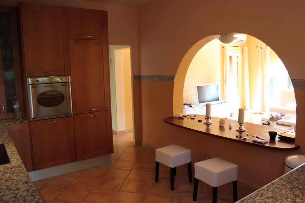 Micasa Ibiza Villa San Antonio  Room photo